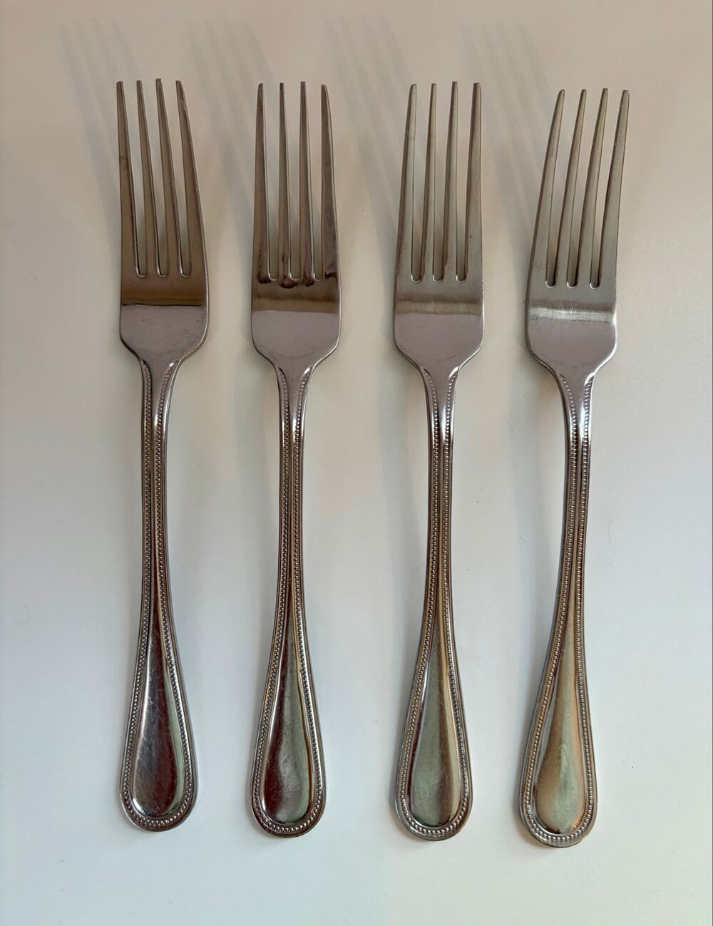 Towle TWS521 Dinner Forks Set of 4 18/10 Stainless Steel Beaded China 8 1/4”